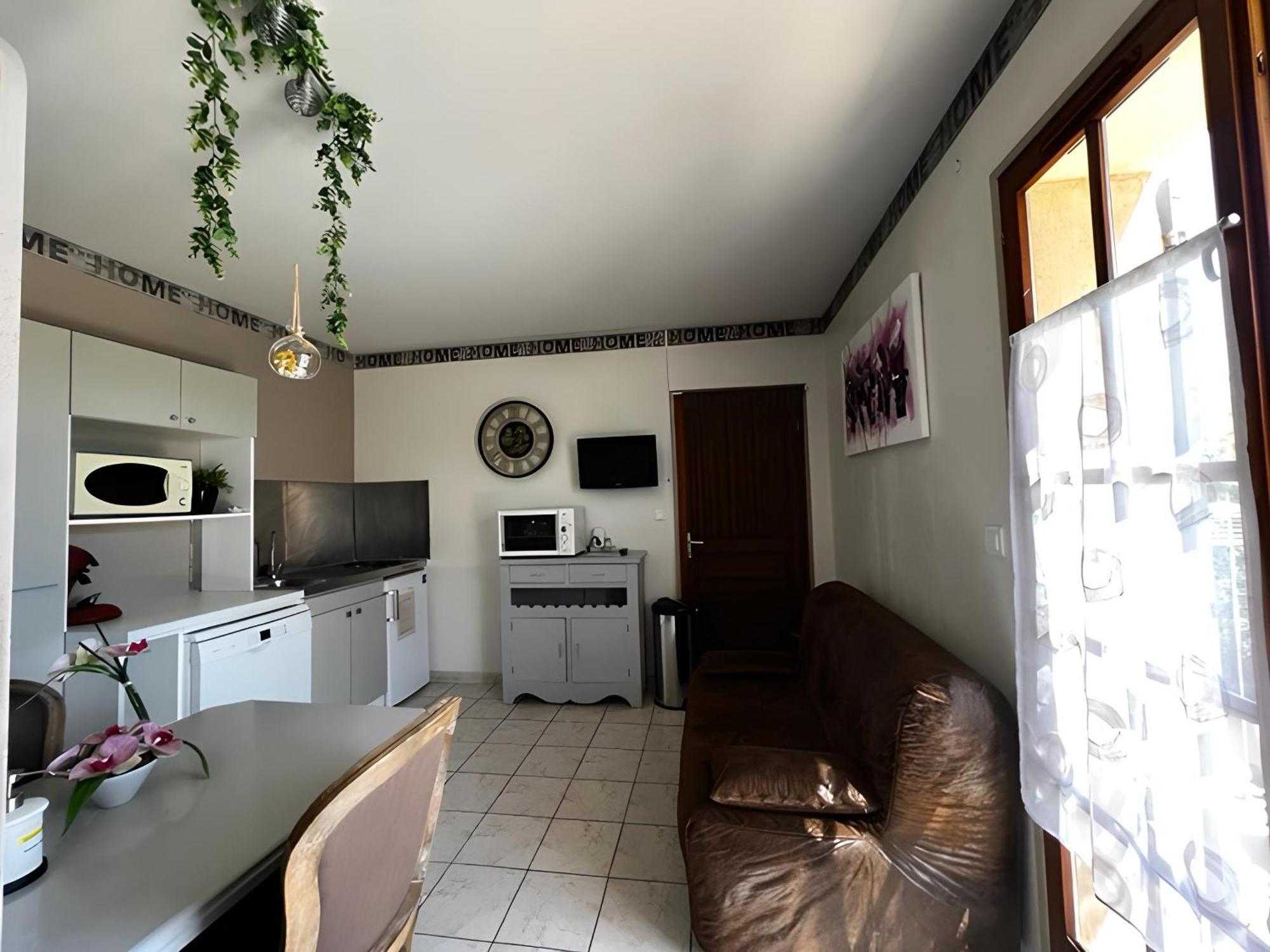 Gite Les Feuilles De Chene Βίλα Carpentras Εξωτερικό φωτογραφία